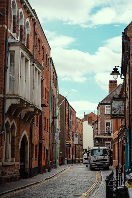 https://wastecollectionkingston.co.uk/blog/rubbish-collection-for-kingston-flats-narrow-access-solutions/